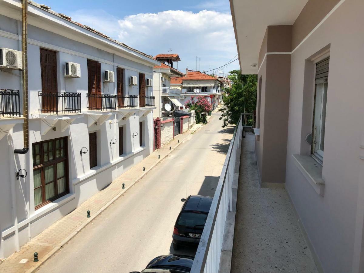 Elena'S Apartments Michaniona Exterior foto